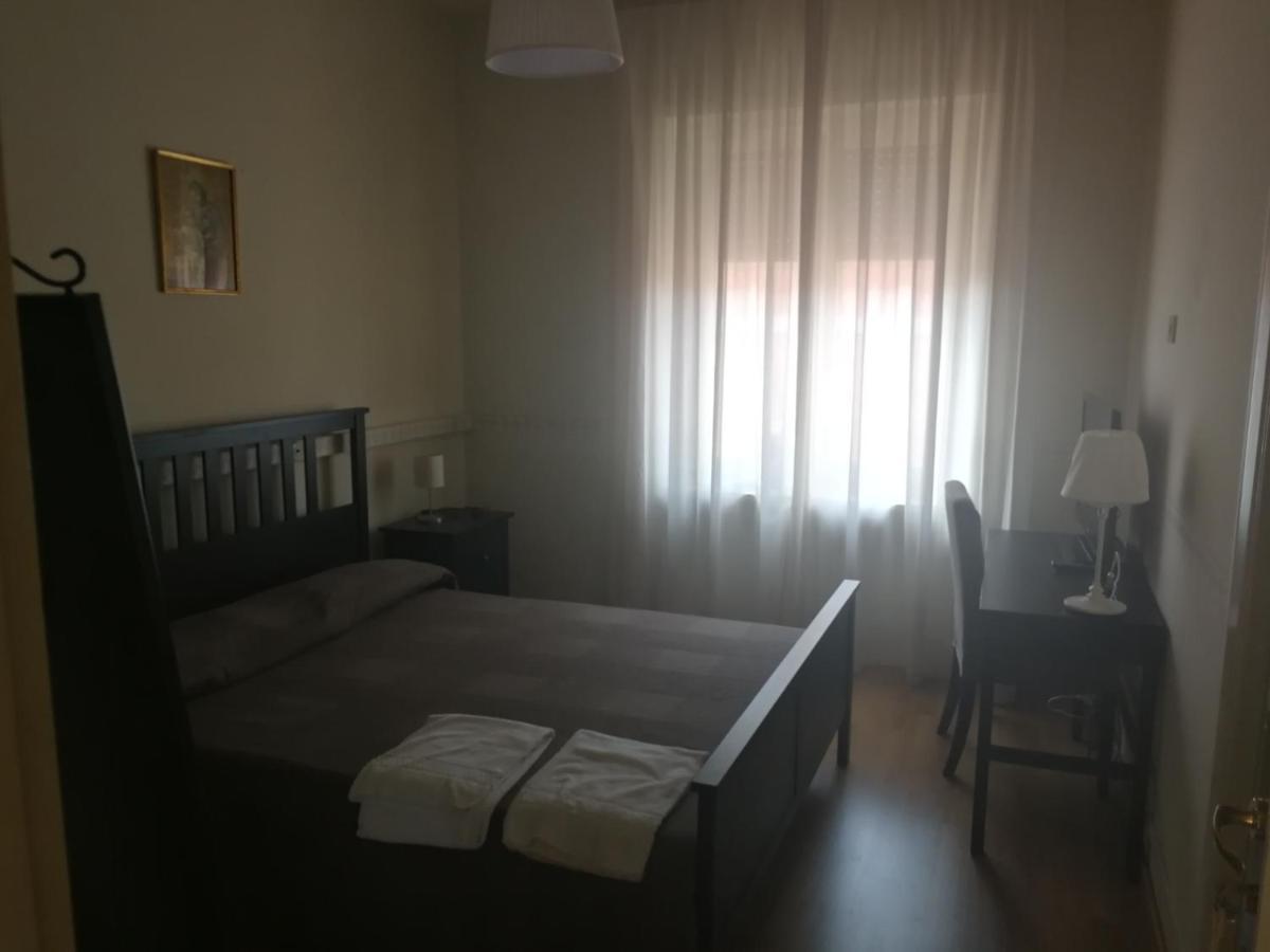 Casa Per Ferie Suore Domenicane Рим Екстериор снимка